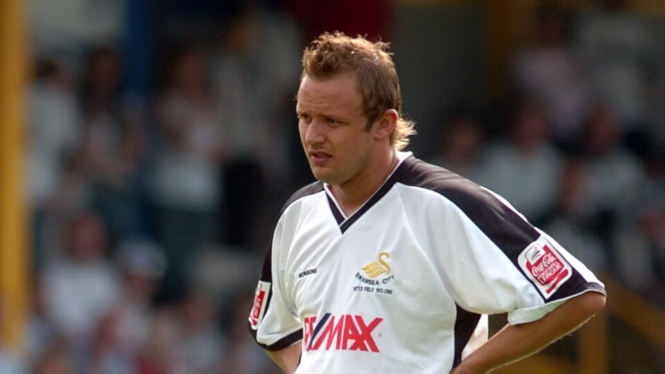 Lee Trundle v Wrexham