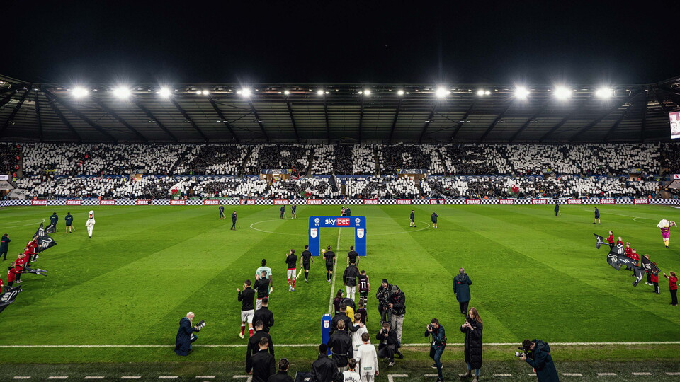 Which-Stand-Season-Tickets-2026-27-16x9