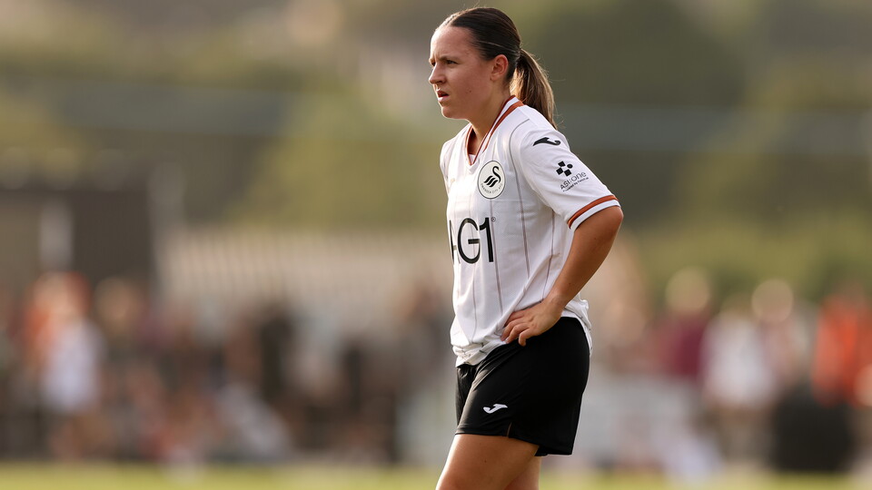 Lauren Davies