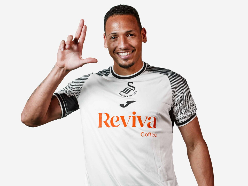 issue-19-cover-23-24