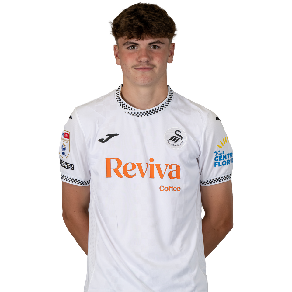 CARTER HEYWOOD HEADSHOT