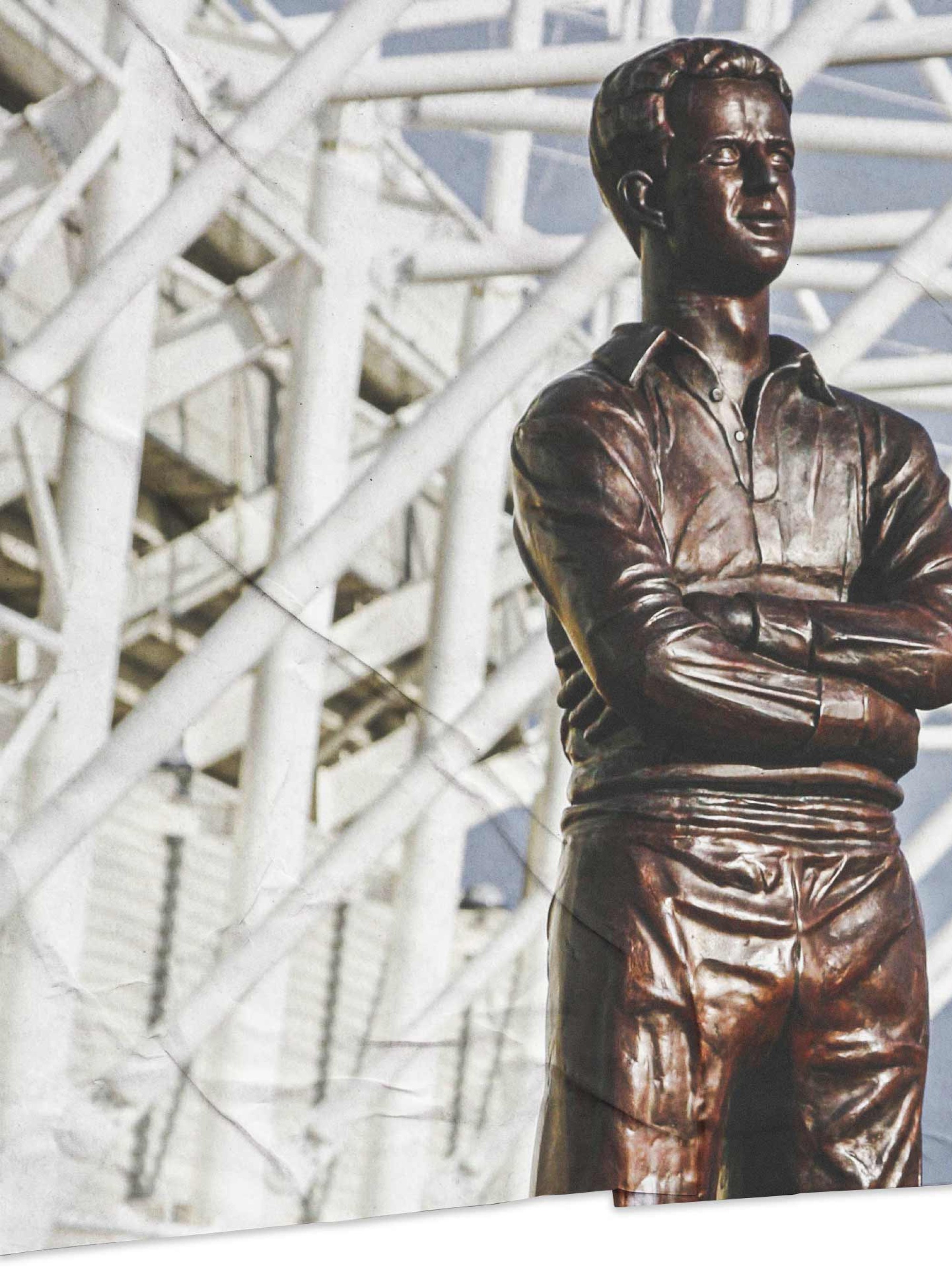 cult-heroes-wigan-bg