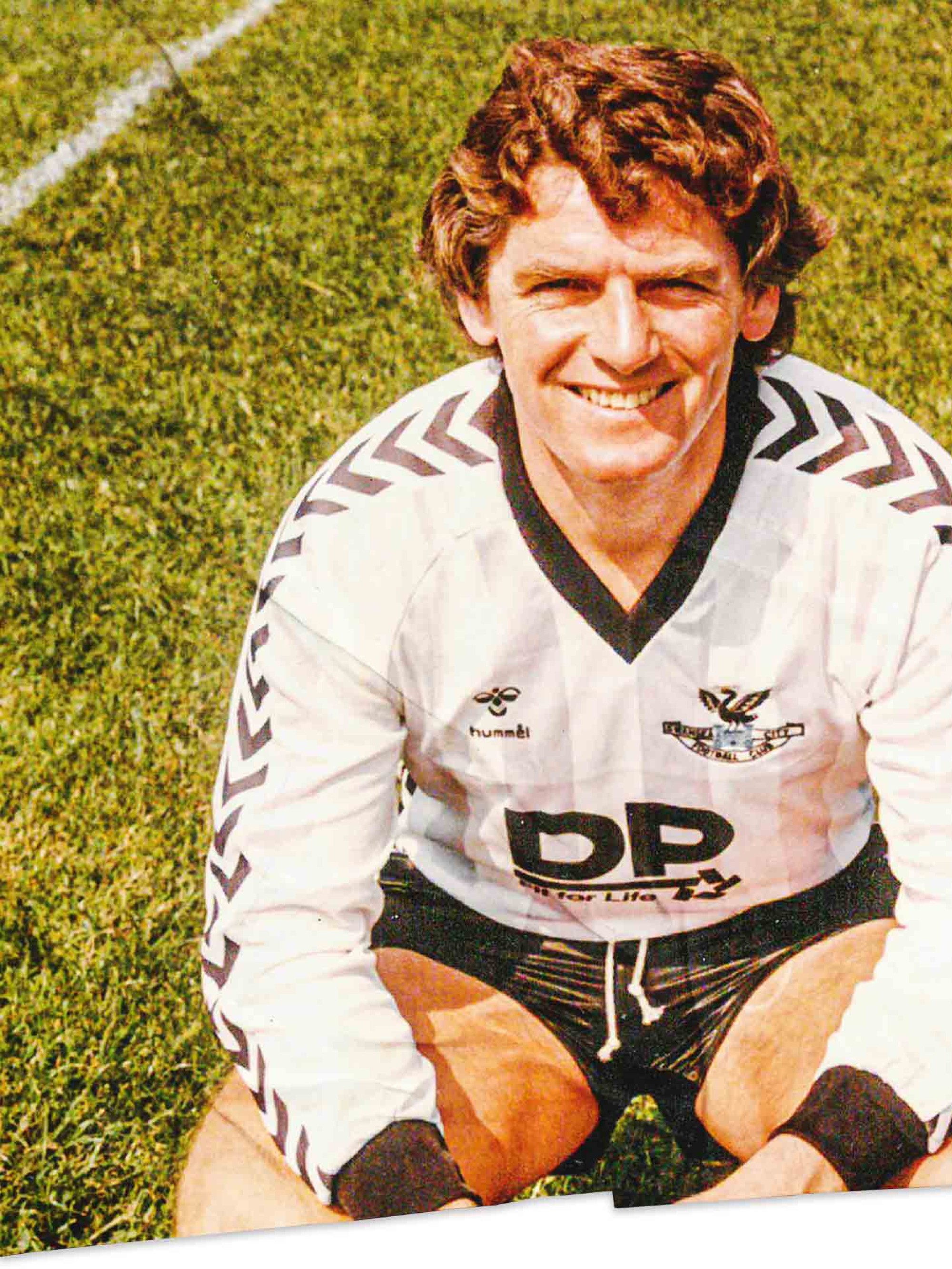 cult-heroes-blackpool-bg