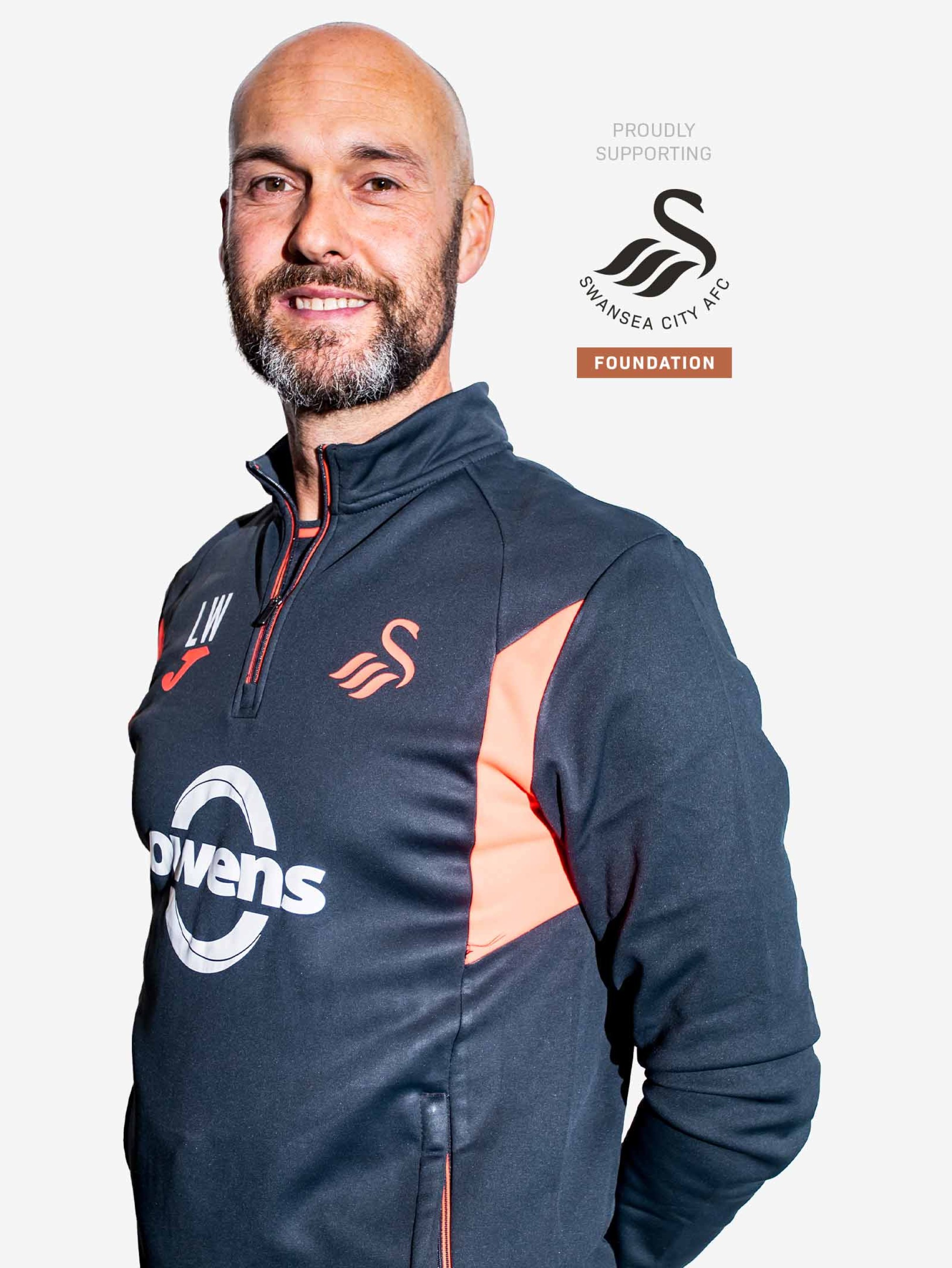 issue-17-cover-23-24-V02