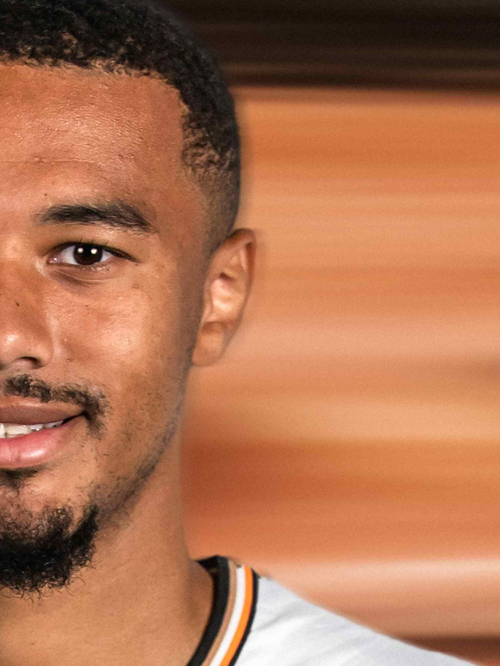 cover-24-25-florian-bianchini-sheffield-utd-issue-16