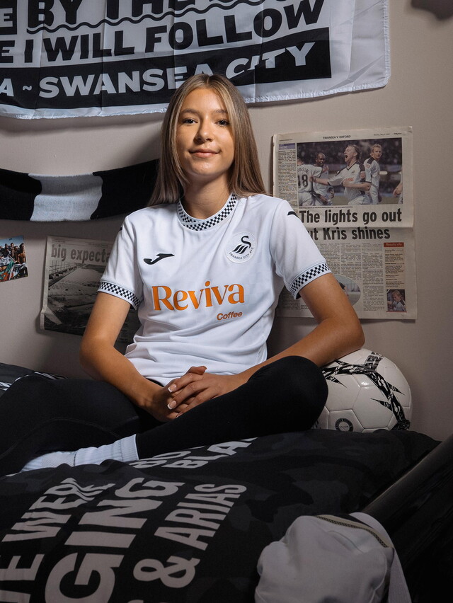 15-07-25-web-editorial-20-years-16x9-v01