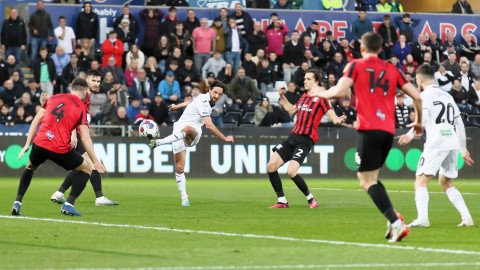 Joe Allen goal scores against PNE