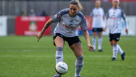 Chloe Chivers v Wrexham