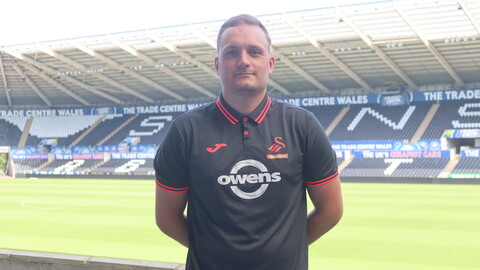 Lloyd Thomas Swans Foundation