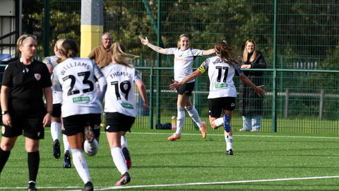 Chloe Chivers vs Met