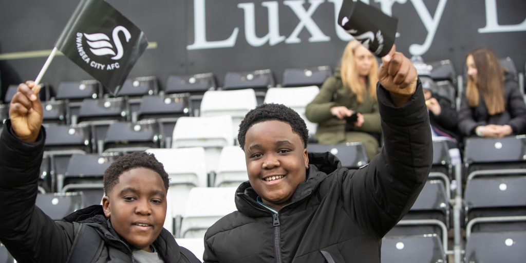 www.swanseacity.com
