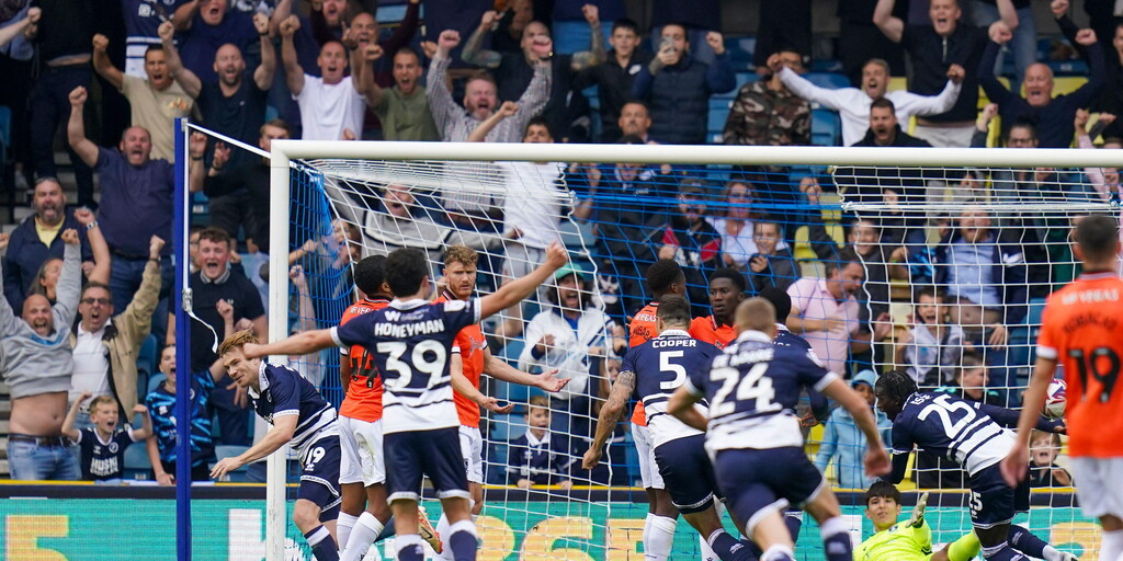 www.swanseacity.com