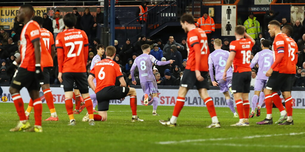 www.swanseacity.com