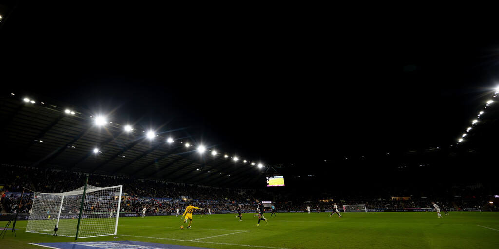 www.swanseacity.com