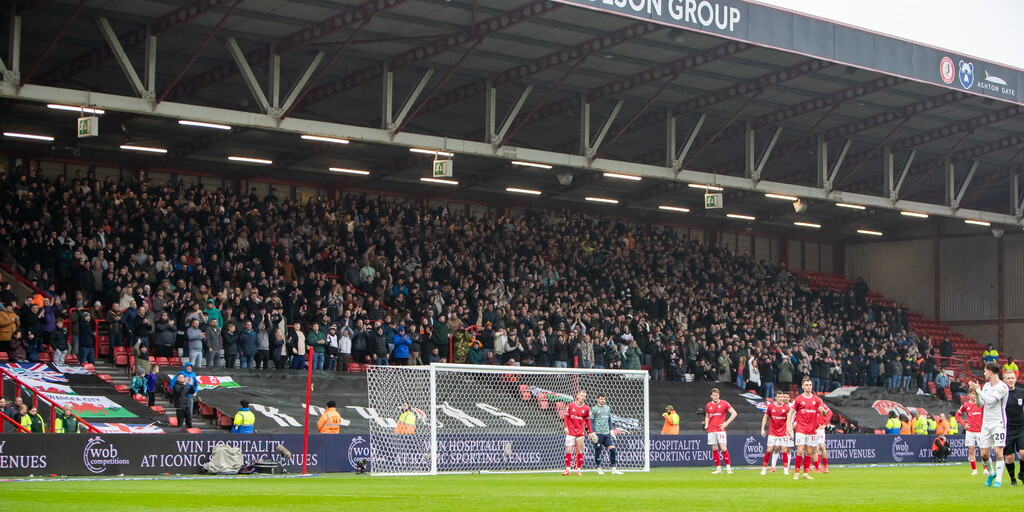 www.swanseacity.com