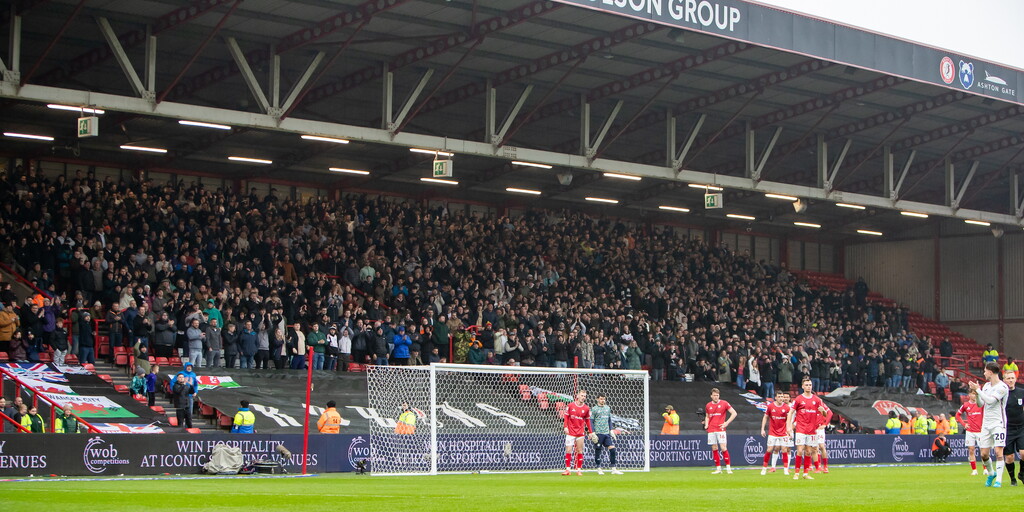 www.swanseacity.com
