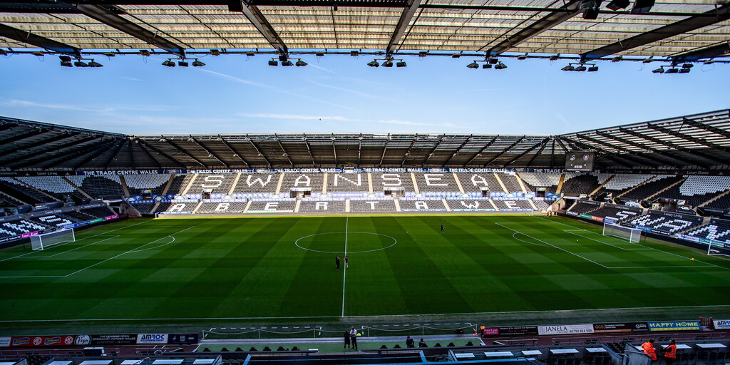www.swanseacity.com