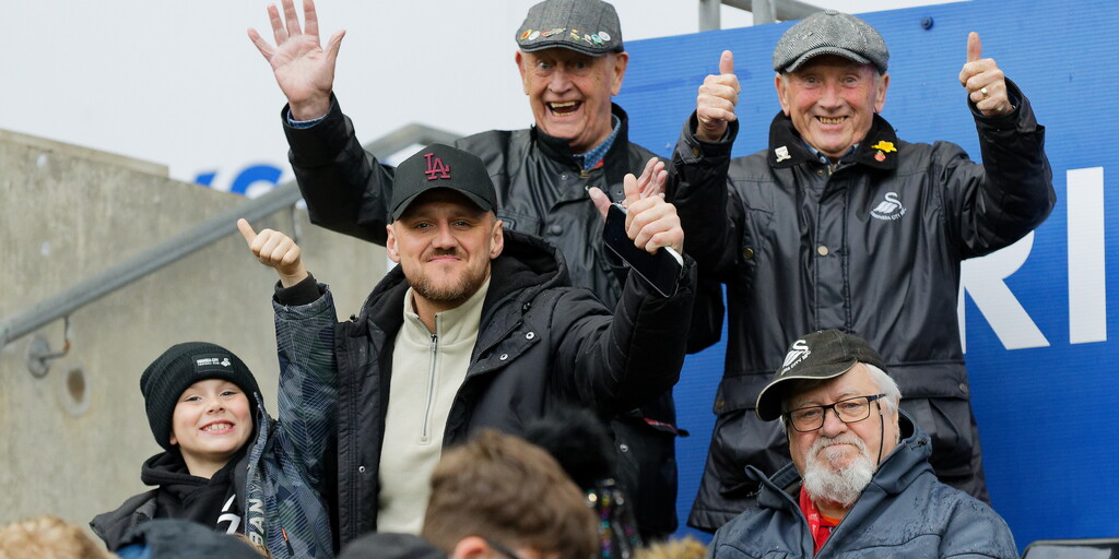 www.swanseacity.com
