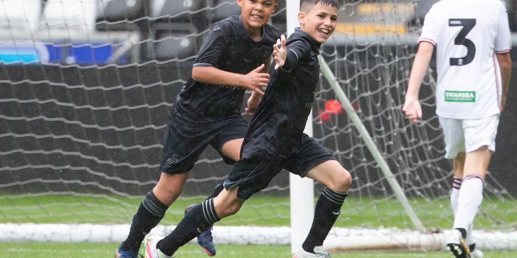 www.swanseacity.com