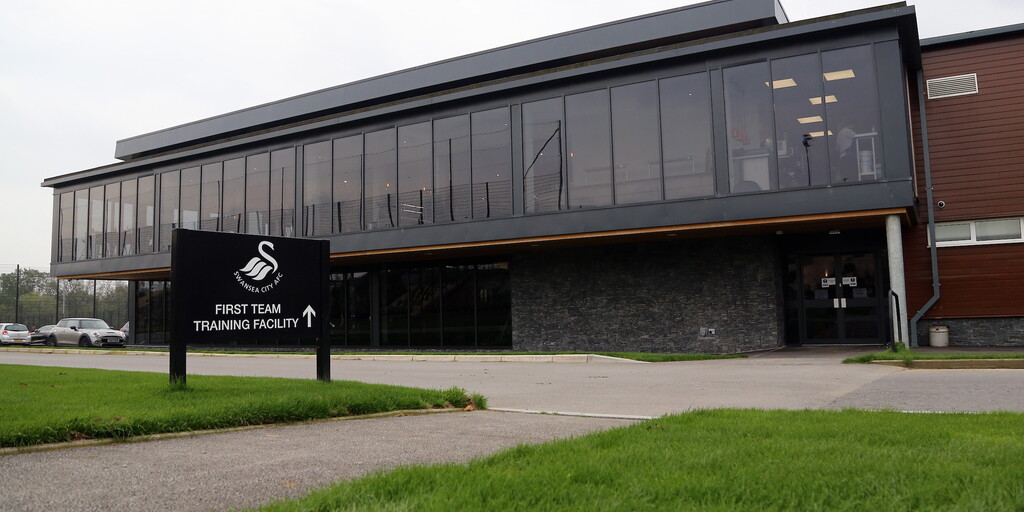 www.swanseacity.com