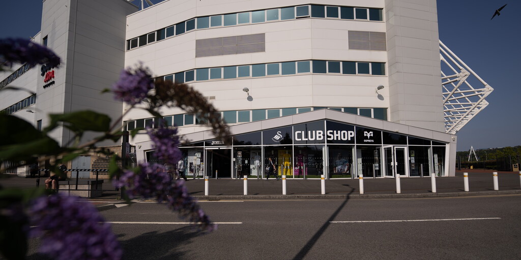 www.swanseacity.com