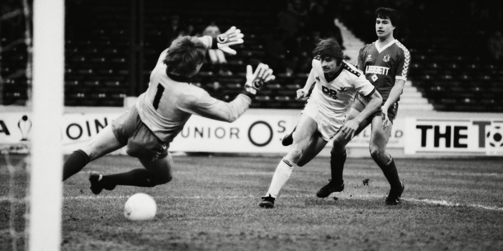 www.swanseacity.com